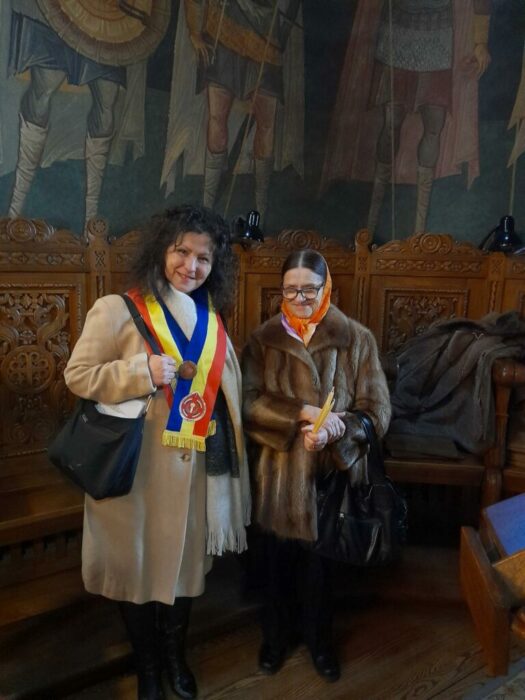 Doamnele Stolojanu și Cărbunescu la Pomenirea lui Brancusi 2022